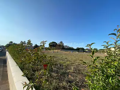 Terrain, 321 m²