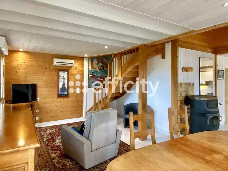Maison, 178 m²