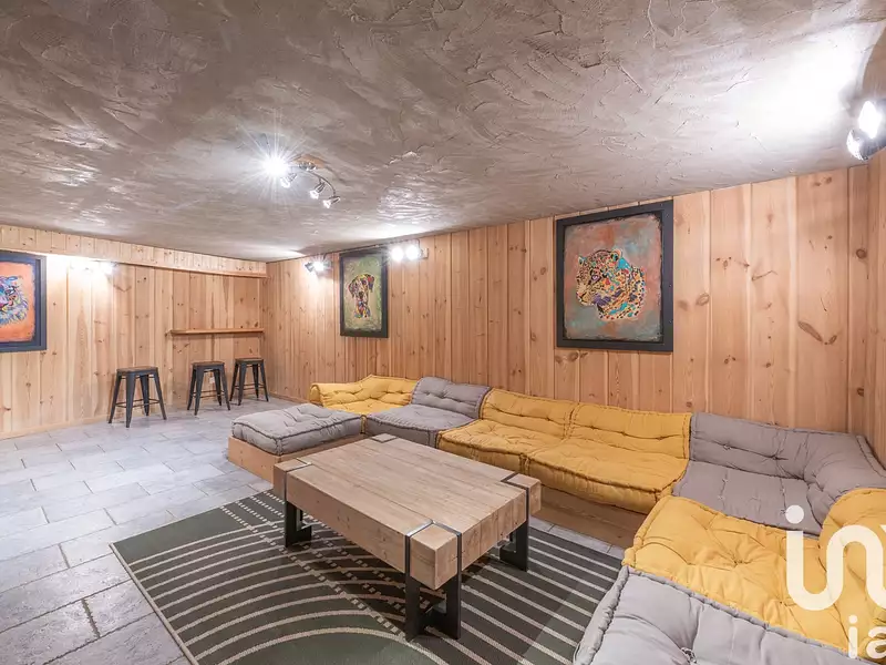 Maison, 288 m²