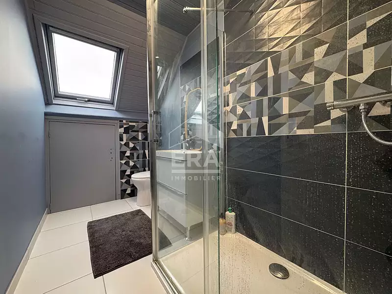Maison, 170 m²