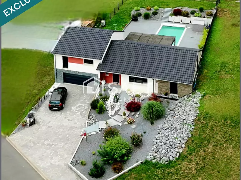 Maison, 132 m²