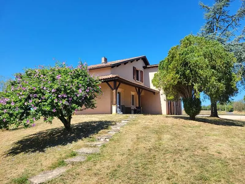 Maison, 156 m²
