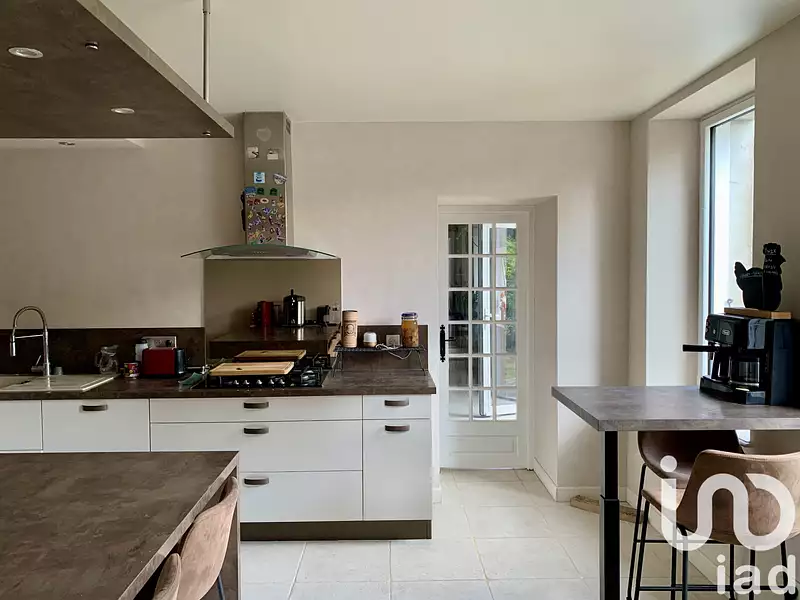 Maison, 198 m²