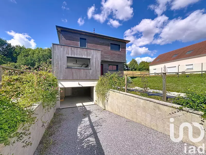 Maison, 169 m²