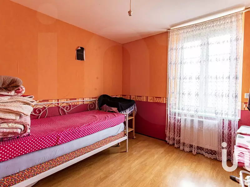 Maison, 330 m²
