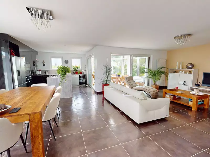 Maison, 144 m²