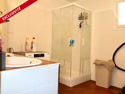 Immeuble, 250 m²