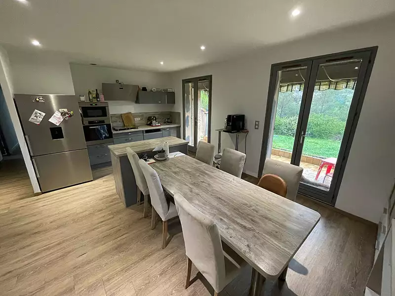 Maison, 98 m²