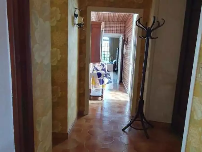 Maison, 221 m²