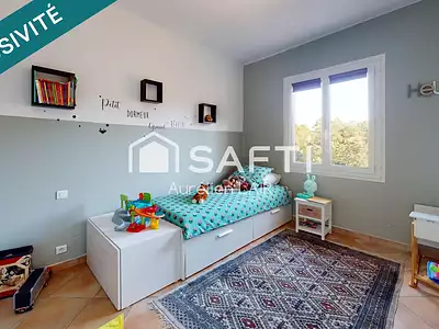 Maison, 145 m²