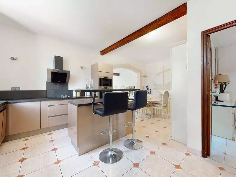 Maison, 94 m²