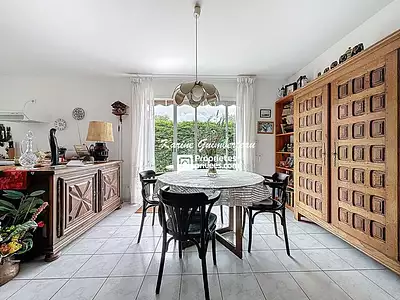 Maison, 77 m²