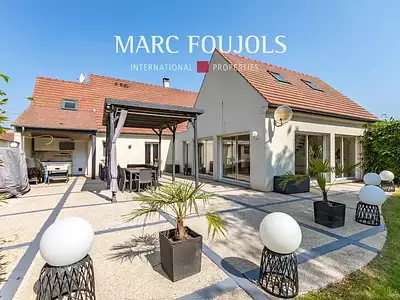 Maison, 234 m²