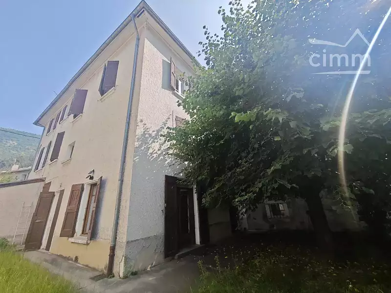 Immeuble, 288 m²