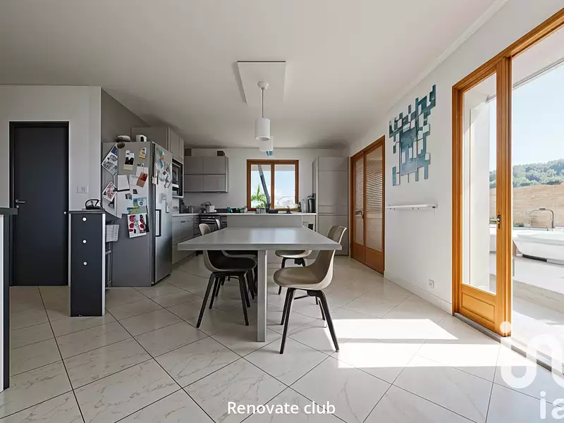 Maison, 160 m²