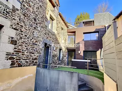 Maison, 240 m²