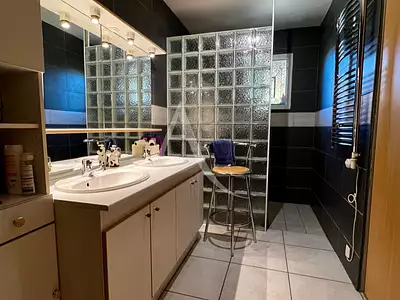 Maison, 156 m²