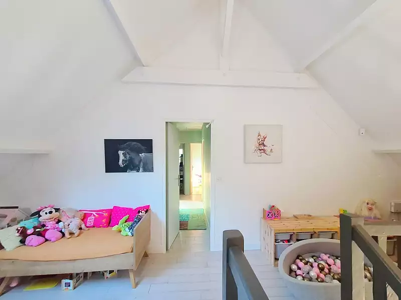 Maison, 167 m²