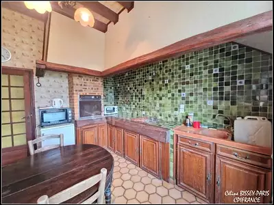 Maison, 245 m²
