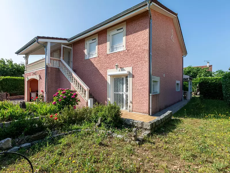 Maison, 155 m²