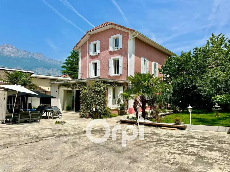 Maison, 224 m²