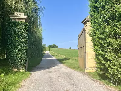 Maison, 750 m²