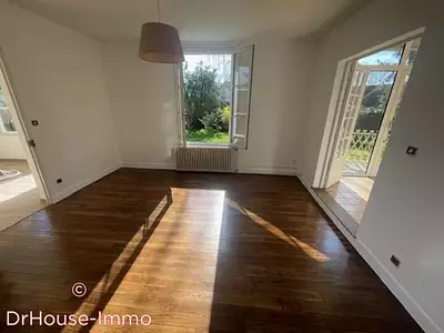 Maison, 200 m²