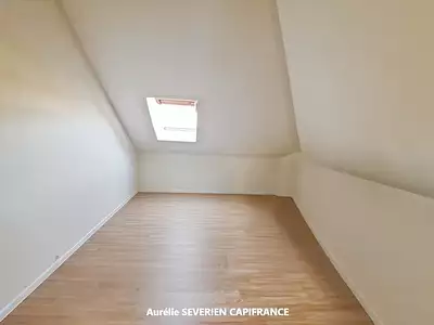 Maison, 166 m²