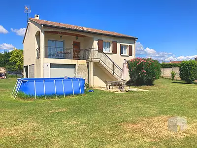 Maison, 180 m²