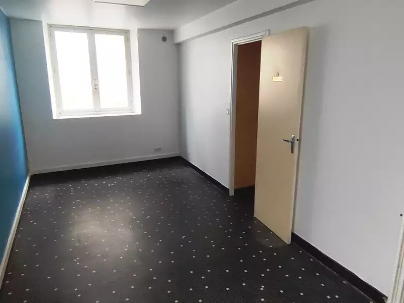 Divers, 70 m²