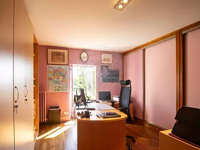 Maison, 235 m²
