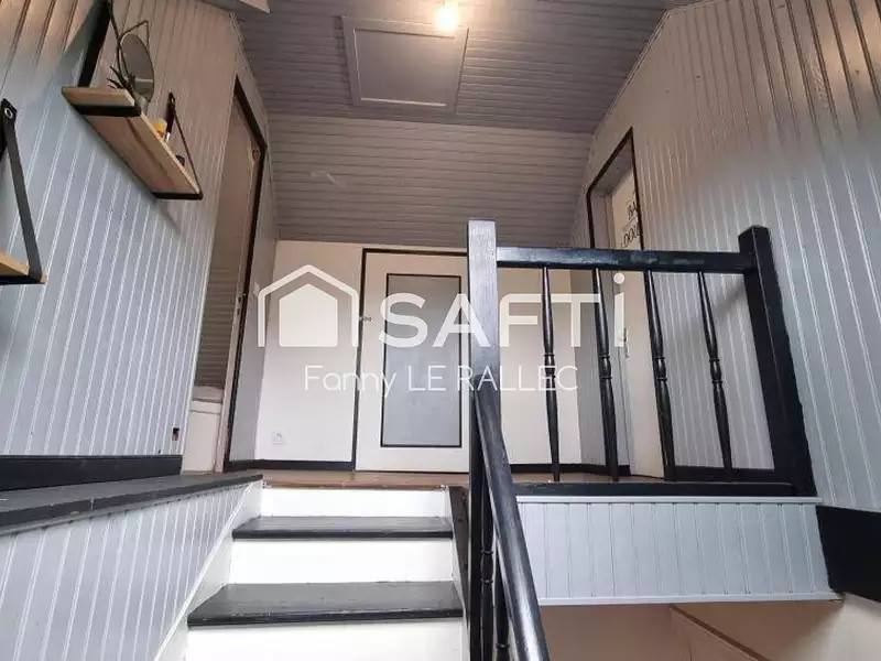 Maison, 163 m²
