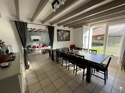 Maison, 167 m²