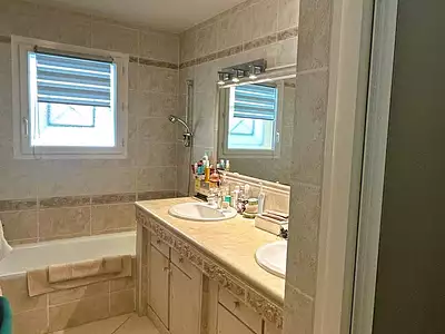 Maison, 165 m²