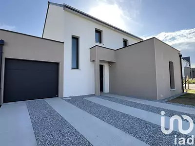 Maison, 121 m²