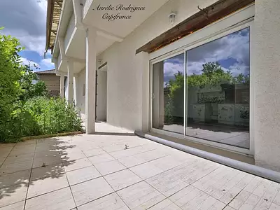 Immeuble, 143 m²