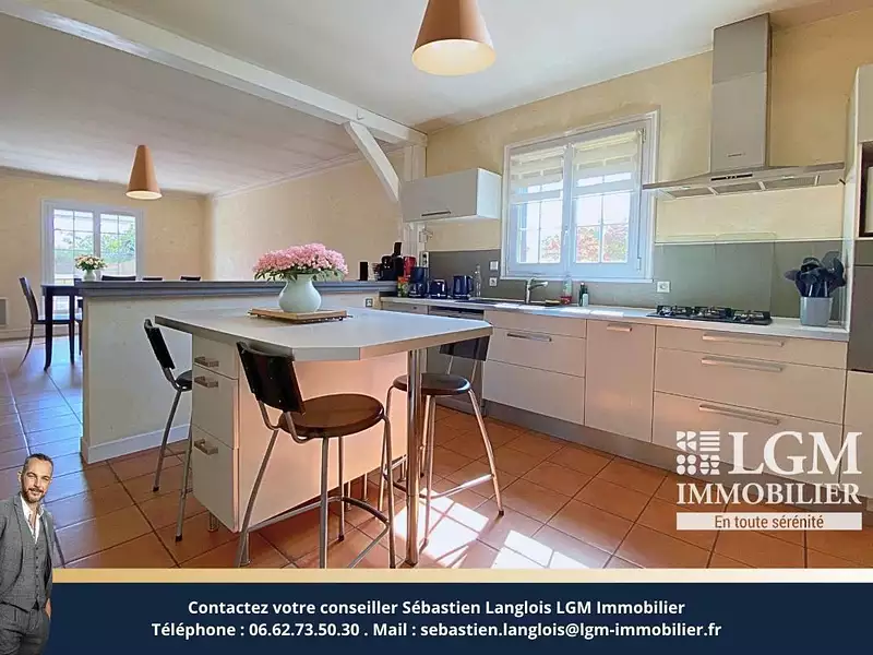 Maison, 170 m²