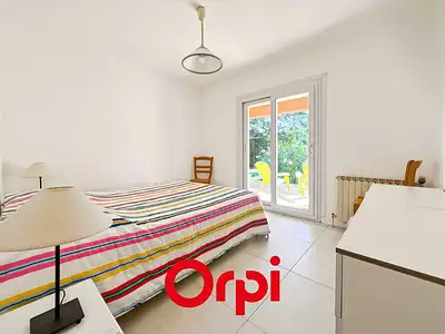 Maison, 240 m²