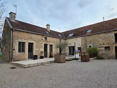 Maison, 180 m²