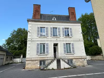 Maison, 1 142,1 m²