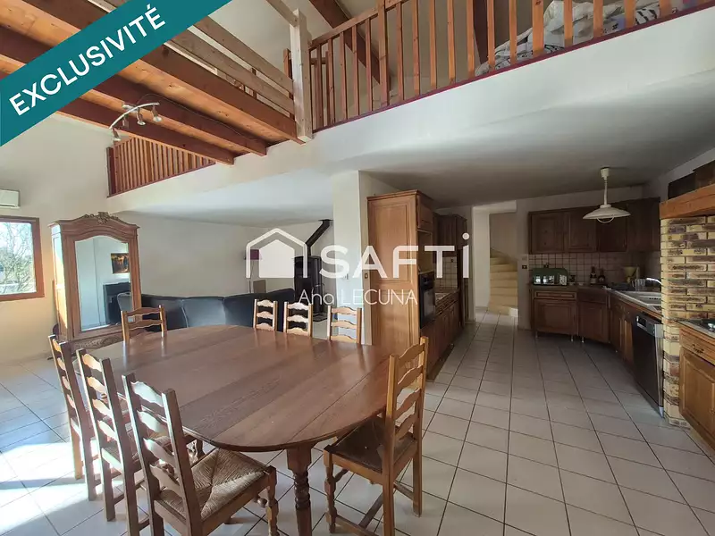Maison, 200 m²
