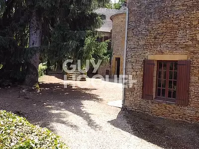 Maison, 176 m²