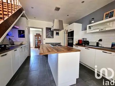 Maison, 151 m²