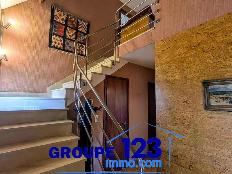 Maison, 188 m²