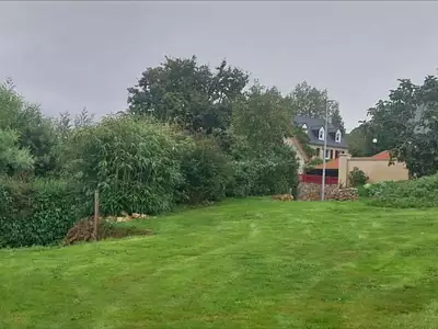 Terrain, 363 m²