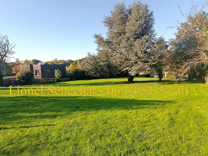 Terrain, 1 525 m²
