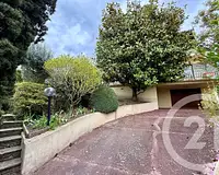 Maison, 215 m²