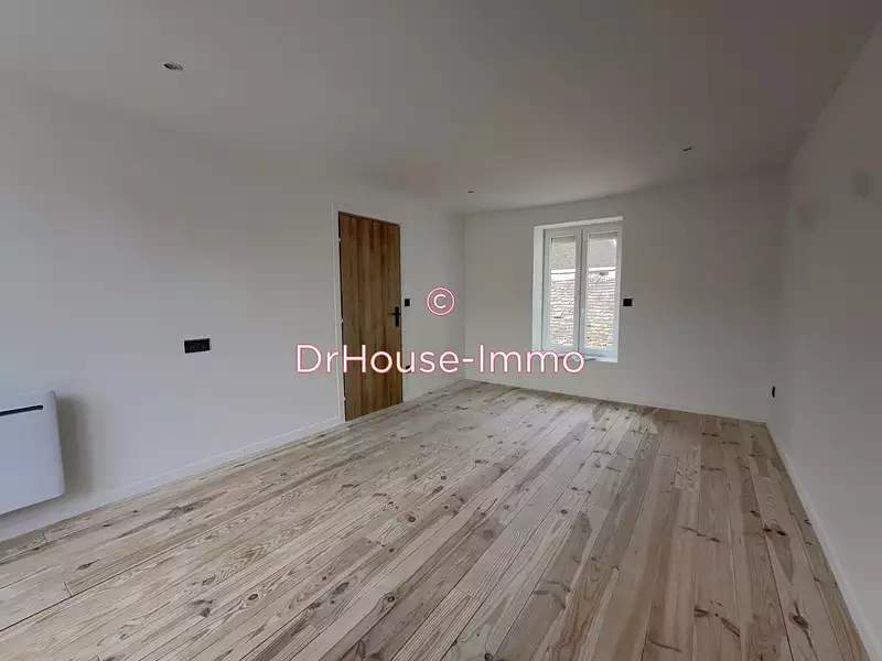 Maison, 220 m²