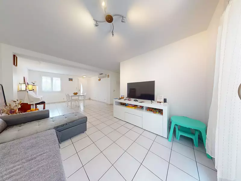 Maison, 94 m²