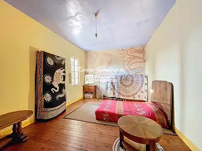Maison, 180 m²